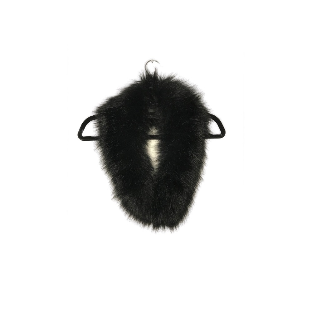 black faux fur neck warmer accessory